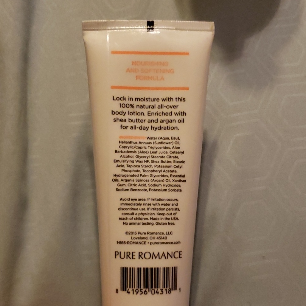 Lotion - Picture 2 of 4